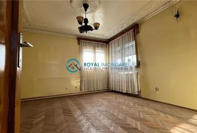 Royal Imobiliare - Vanzare Casa in zona Centrala - 10