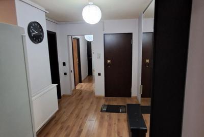 Apartament cu 3 camere decomandat în Drumul Carului - 2