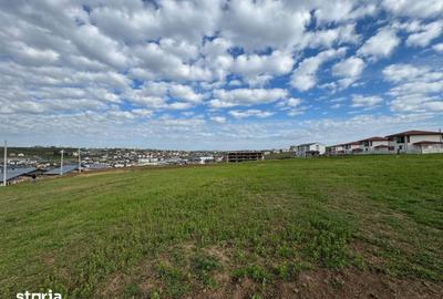 Teren de 500 mp, în Bârnova - 2