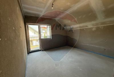 Casa cu 4 camere la gri de vanzare in Sura Mare - 5