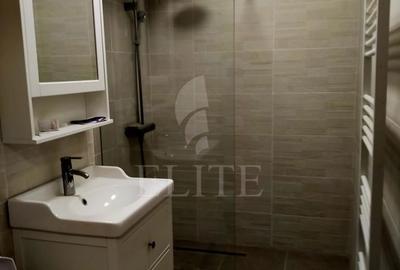 Apartament cu 2 camere decomandat în Central - 8