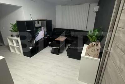 Apartament cu 5 camere decomandat în Micro 3 - 2