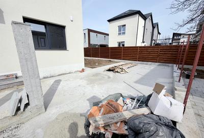 Duplex cu 3 camere cu Canalizare în Sud - 4