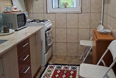 Apartament cu 2 camere decomandat în Titan - 13