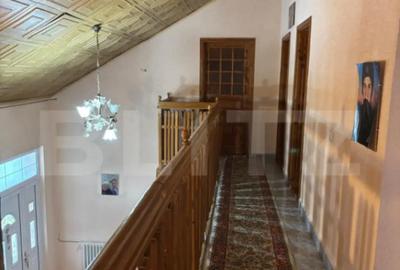 Casă cu 5 camere cu Teren 394 Mp în Obcini - 1