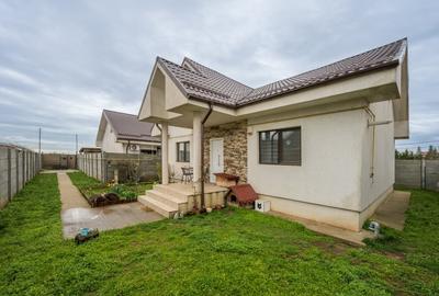 Casă individuală cu 3 camere cu Canalizare în Pantelimon - 1