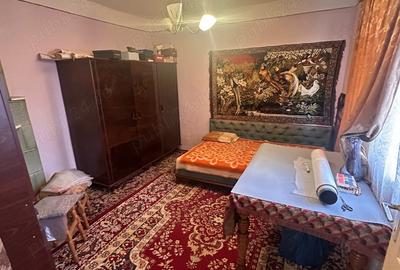 Vand casa 3 camere blocu turn - 1