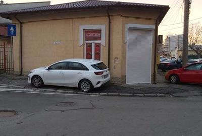 Vand casa cu spatiu comercial,120 mp,central,cu deschidere la 2 strazi - 3