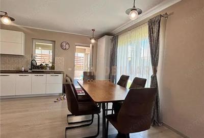 Casă cu Teren 620 Mp în Groși - 14