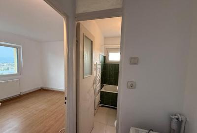 Apartament cu 2 camere semidecomandat în Micro 15 - 4