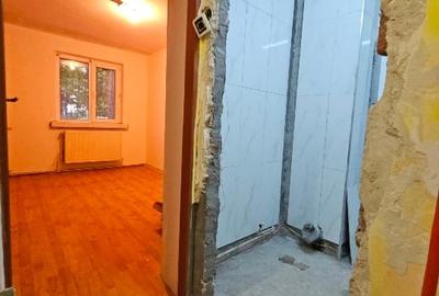 Ap 2 camere Războieni, necesită renovare, zonă liniștită - 4