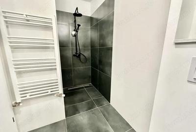 Casă cu 3 camere cu Teren 216 Mp în Moșnița Veche