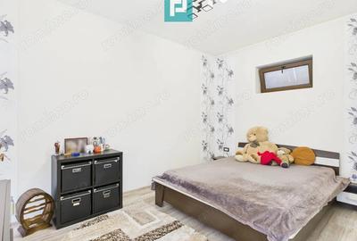 Casa moderna cu 2 corpuri, 5 camere in Pecica - 9