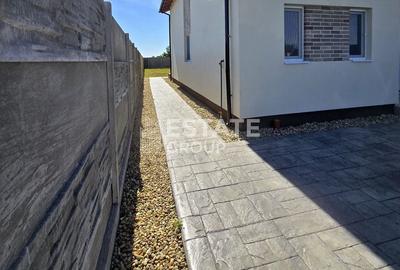 Duplex cu 4 camere cu Canalizare în Moșnița Nouă - 2