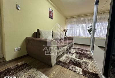 Casă cu 5 camere cu Teren 306 Mp în Sânmihaiu Român - 11