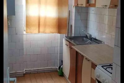 Inchiriez Apartament - 4