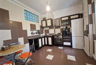 Apartament cu 3 camere, mobilat în Romană - 4