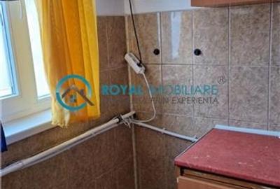 Royal Imobiliare - Vanzare garsoniera zona Vest - 4