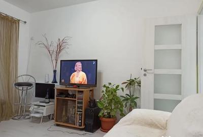 Garsonieră decomandată, mobilată în Central - 13