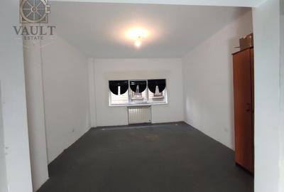 Apartament 4 camere  - BOXA INCLUSA - zona CALEA CALARASILOR / HALA TRAIAN - 1