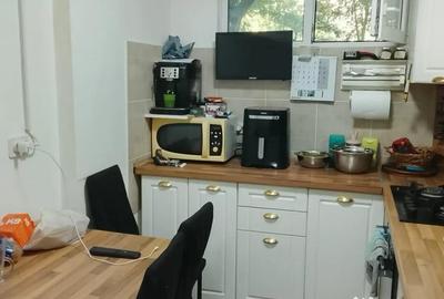 Apartament cu 3 camere decomandat în Pajura - 16