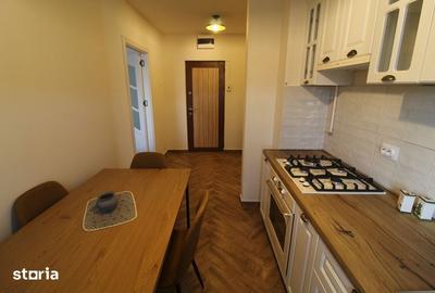 Apartament cu 3 camere decomandat în Central - 6