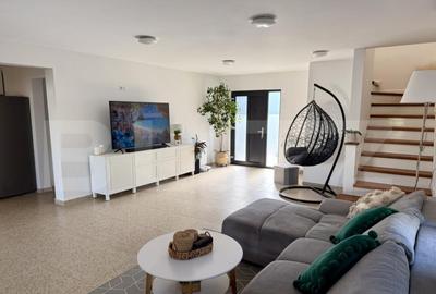 Casa Moderna, Bucov, Pe Deal - 17