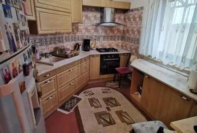 Casă cu 5 camere cu Teren 500 Mp în Central - 3