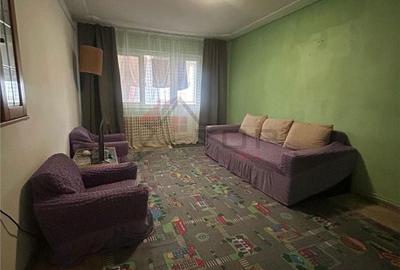 Apartament cu 3 camere decomandat în Alexandru cel Bun - 1