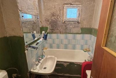 Apartament cu 4 camere decomandat în Berceni - 7