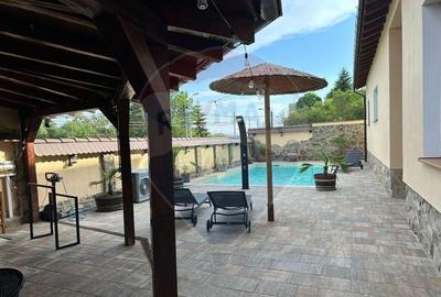 Casa noua, cu piscina, 4 dormitoare complet finisata si ... Casa noua, cu piscina, 4 dormitoare complet finisata si ... - 3