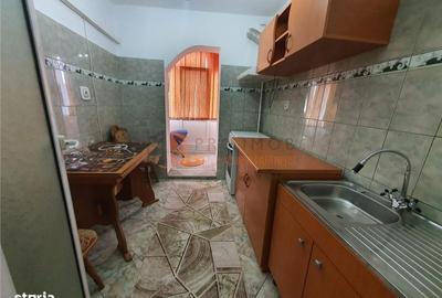 Apartament cu 2 camere decomandat, mobilat în Broșteni - 8