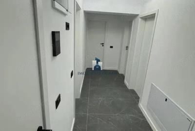 Apartament cu 3 camere decomandat, mobilat în Berceni