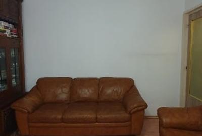 Apartament cu 2 camere decomandat, mobilat în Decebal - 5