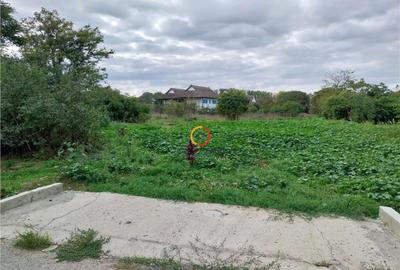 Teren de 1955 mp, în Chilia Veche