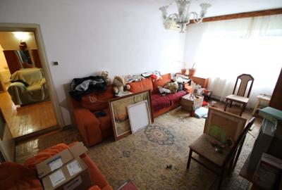 Apartament cu 2 camere decomandat în - 3