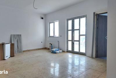 Casă cu 3 camere cu Teren 200 Mp în Central - 7