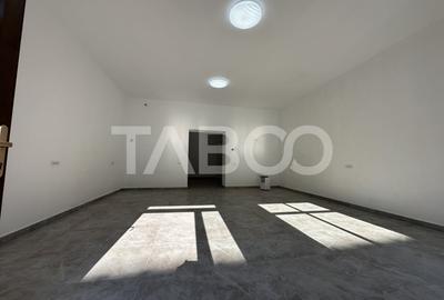 Spatiu comercial 89 mp utili renovat complet Strada Faurului nr 21 - 9