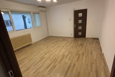 Apartament cu 3 camere decomandat în Iancului - 6