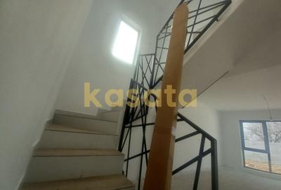 Casă individuală cu 5 camere cu Canalizare în Nord - 14