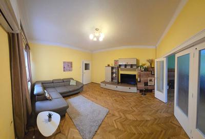 Apartament cu 3 camere semidecomandat în Centrul Istoric - 2