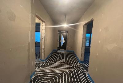 Casa plan parter, la rosu, 380 MP, 110 MP utili, Preajba - 9