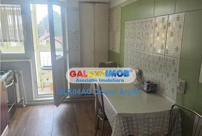 Vindem ap cu 4 camere central-Magnolia , etaj 2, mobilat si - 9