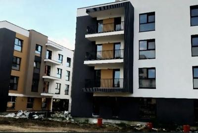 Apartament cu 3 camere decomandat în Theodor Pallady