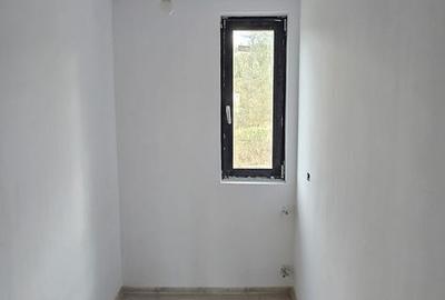 Casă cu 5 camere cu Teren 1000 Mp în Mihai Eminescu - 3