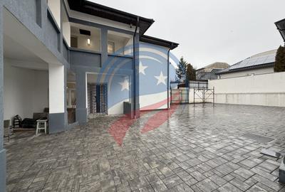 Spațiu comercial, de 200 mp, în 1 Mai - 1