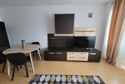 Garsonieră decomandată în Tei - 8