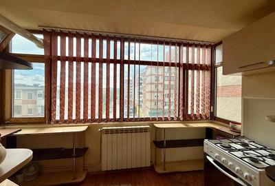 Apartament cu 4 camere decomandat în Nicolae Bălcescu - 3
