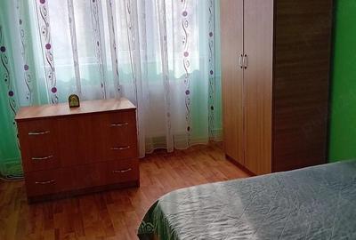 Apartament cu 2 camere decomandat în Micro 19