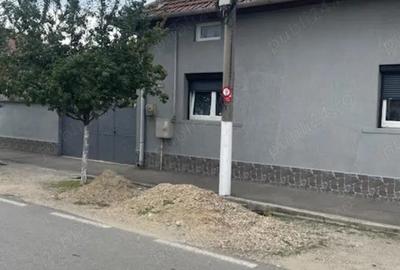 Vand casa , str.Teiului , utilata si mobilata ^ la cheie ^ - 9